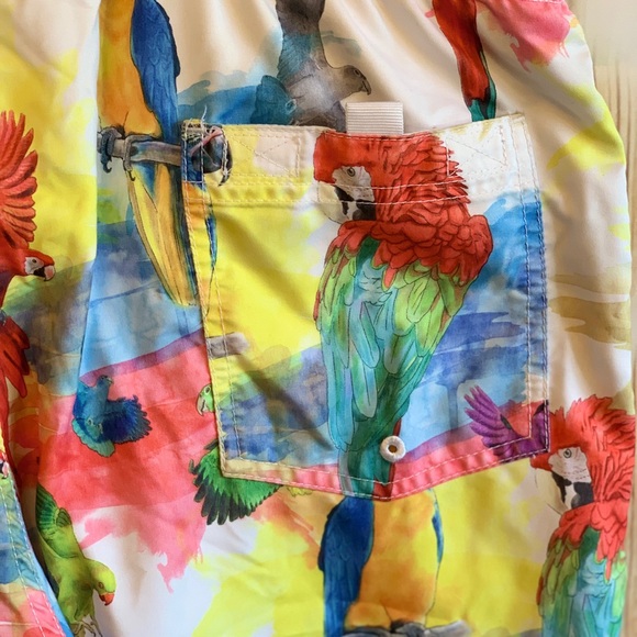 Neff Mens Size XL Parrot Parakeet Rainbow Shorts - Picture 5 of 6